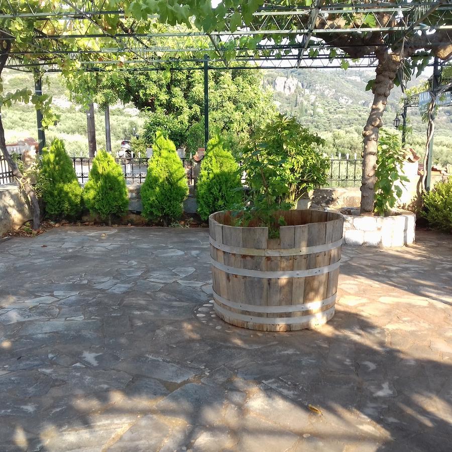 Ouranias Studios Kardamyli Extérieur photo
